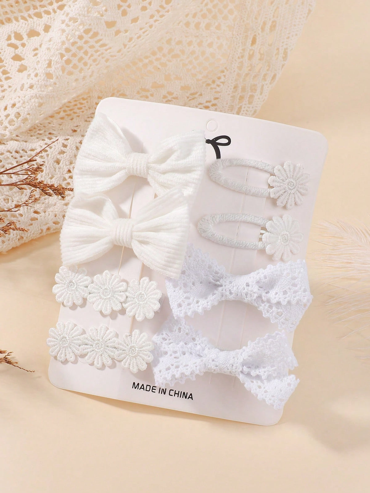 8-Piece Fresh Bow Hair Clip Set - White - 8 Pieces